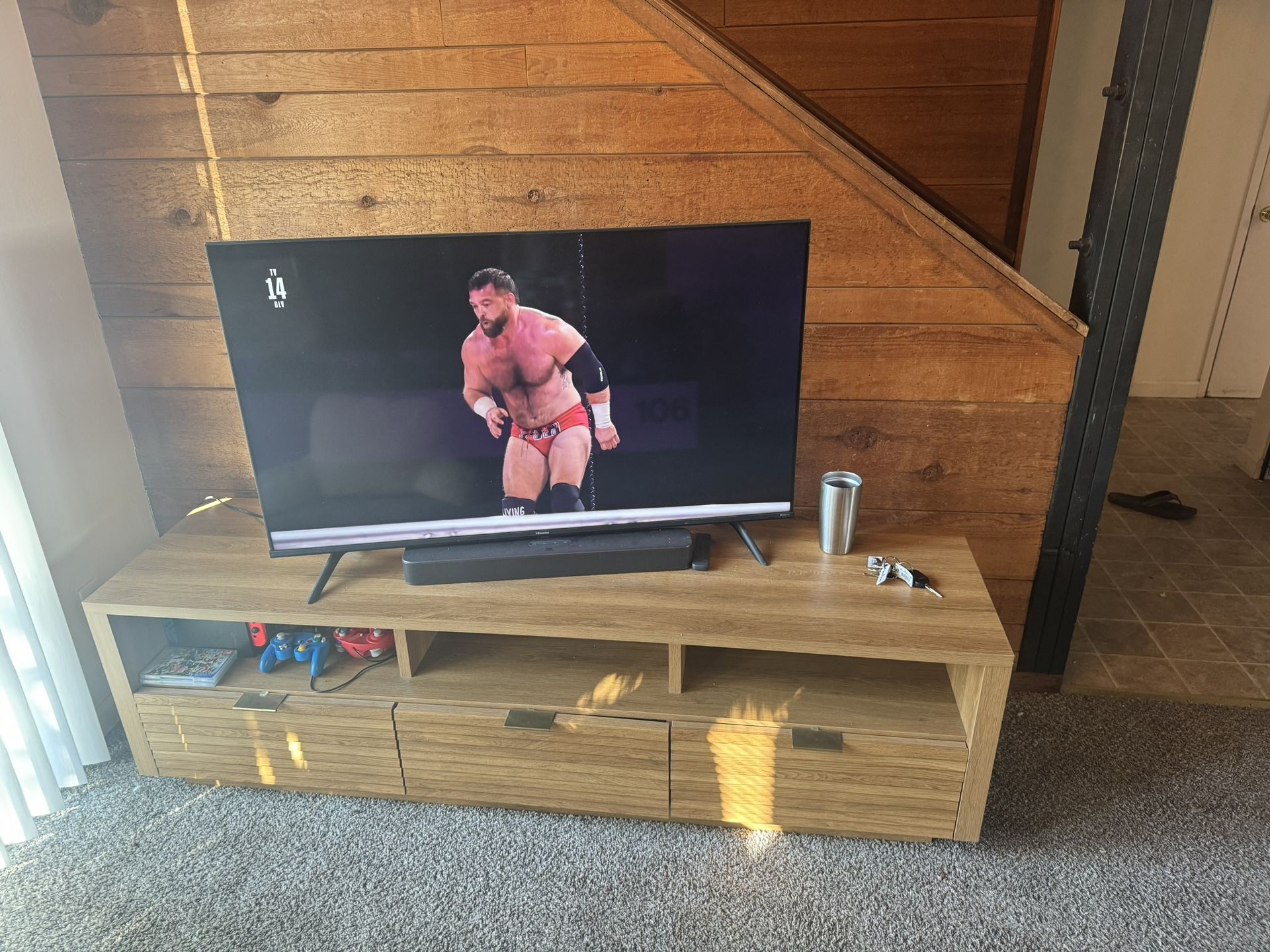 TV Stand 