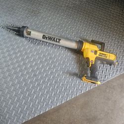 Dewalt Sausage Gun 