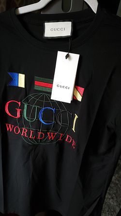 Gucci t shirt Medium