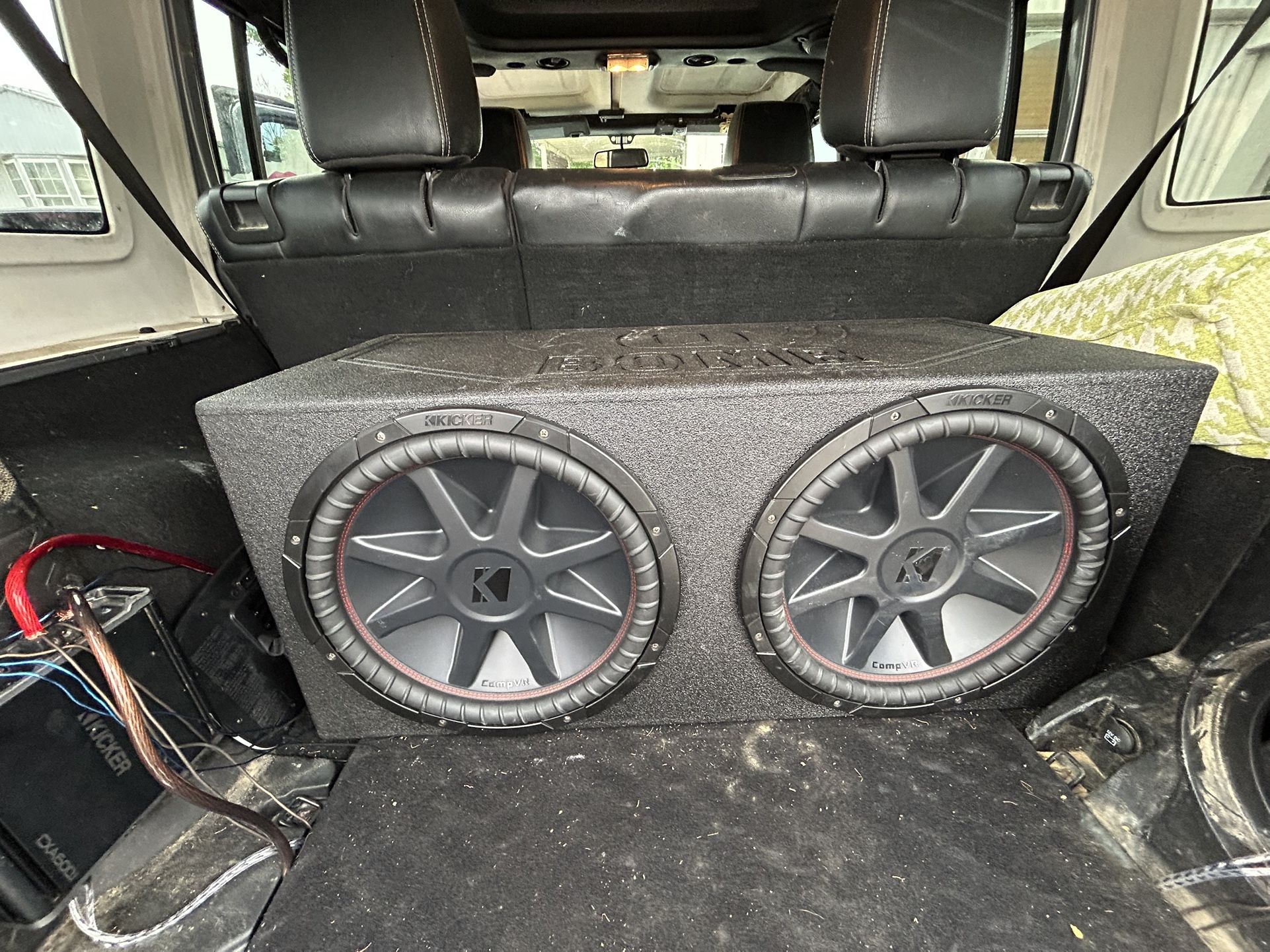 Subs. 15 Inch Kickers