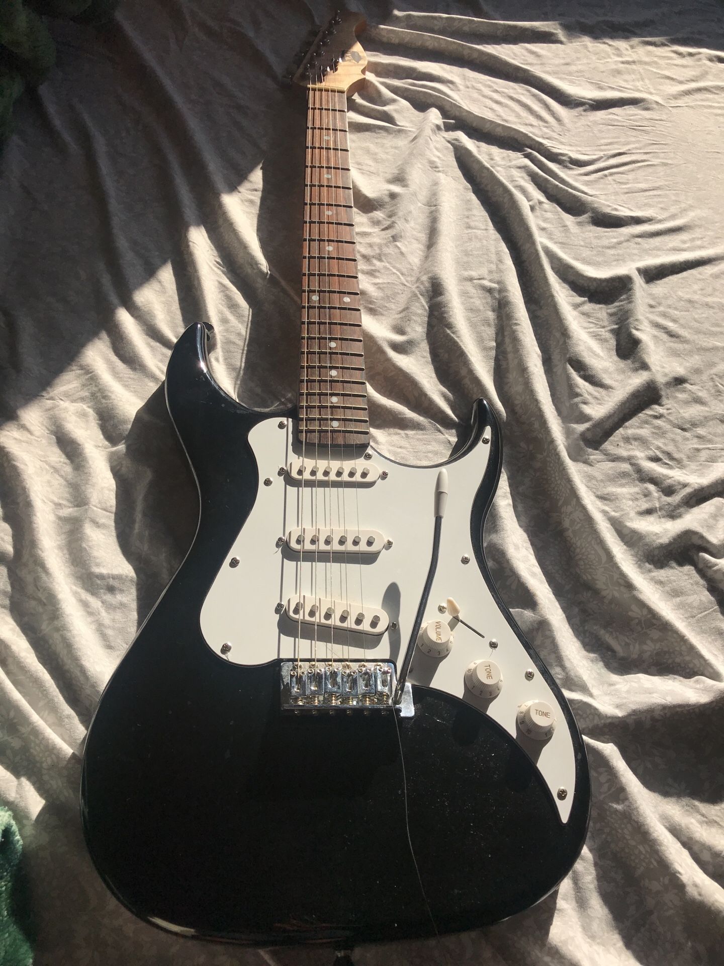 Axl electric guitar
