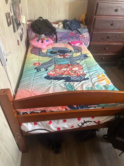 2 twin beds/bunk beds 80 obo