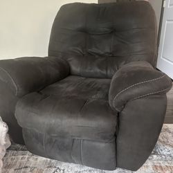 Cozy Recliner 