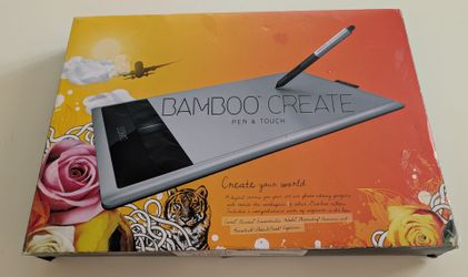 Bamboo Create Pen & Touch.
Create your world.
Pressure sensitive pen tip and eraser.
For more info see the photos ...
Only items seen in the photos
