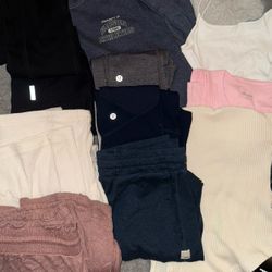 Lot of Womens Clothes 