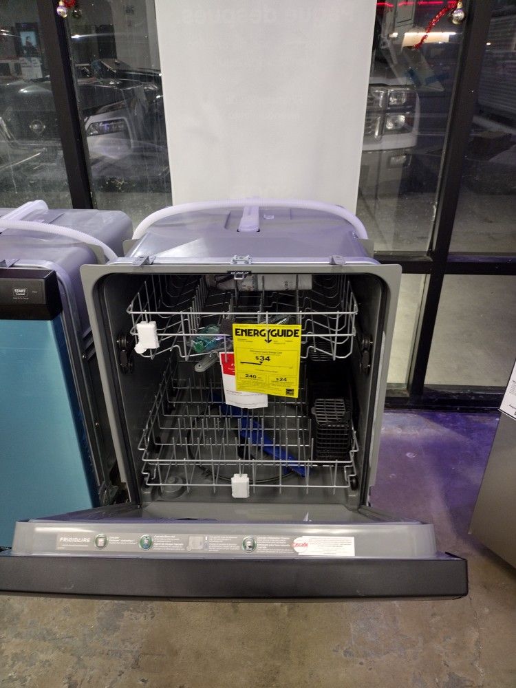 FRIGIDAIRE DISHWASHER NEW OPEN BOX