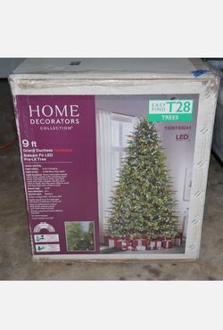 VIRAL TREE  9ft Twinkling Granduchess