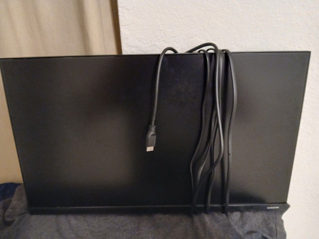 Samsung HD Monitor (Make Offer)