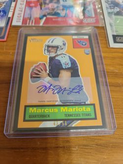 RARE Marcus Mariota RC Rookie Autograph.  43/56 made RC Rookie LOT veteran player
