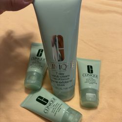 New Clinique 7 day, scrub cream, rinse off formula Full Size 3.4 FL.OZ & 3 travel size $30