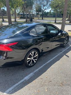 Nissan Maxima