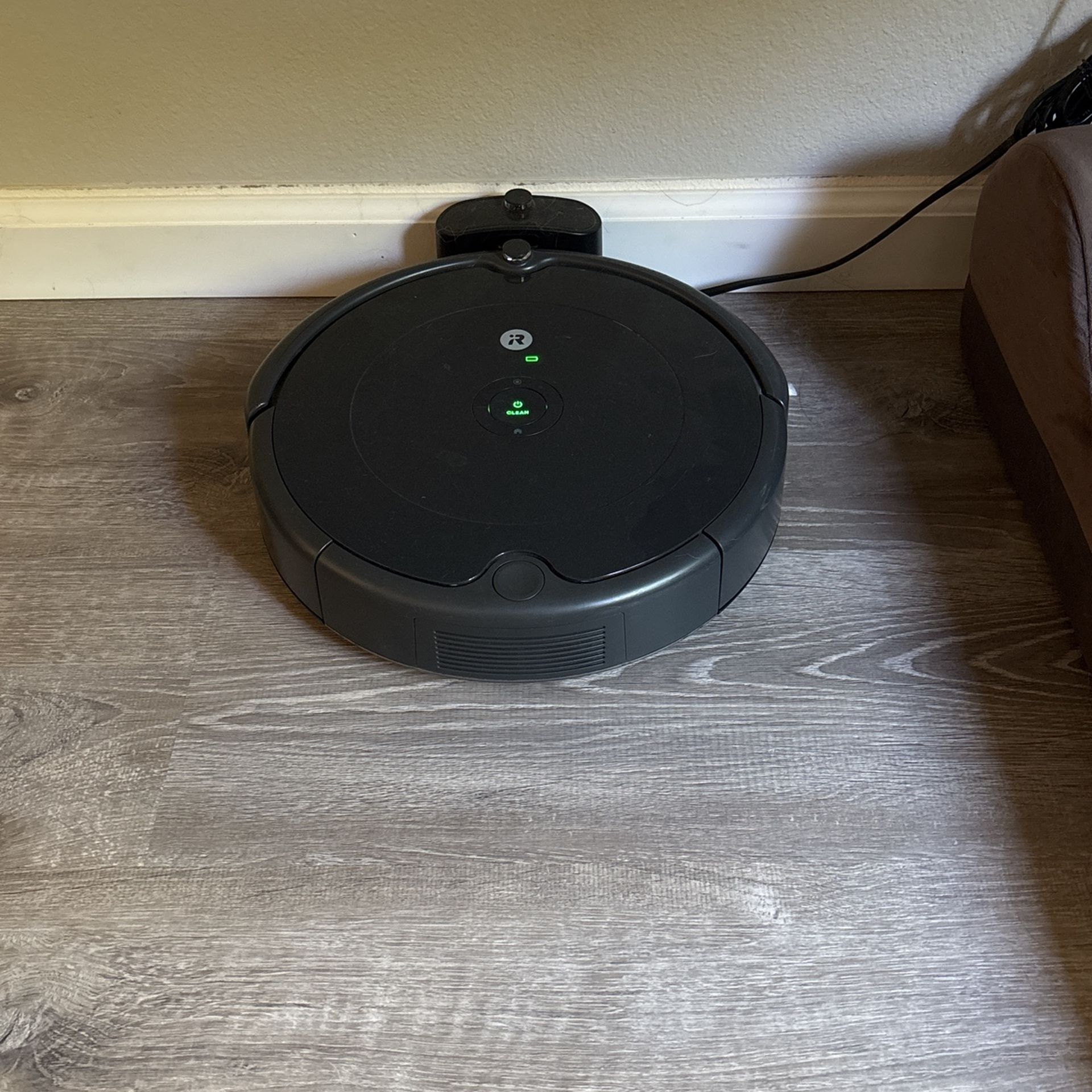 Roomba Model 694
