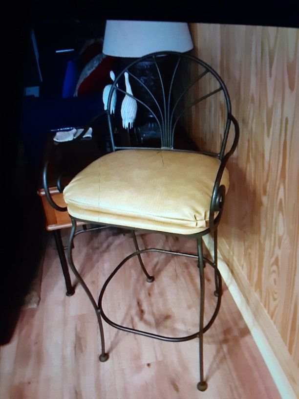 Wrought Iron Armchair Padded Bar Stools 2