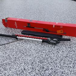 HEDGE TRIMMER ATACHMENT MILWAUKEE 