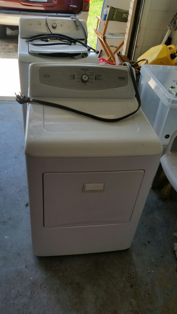 Haier super capacity Encore washer and dryer electric set