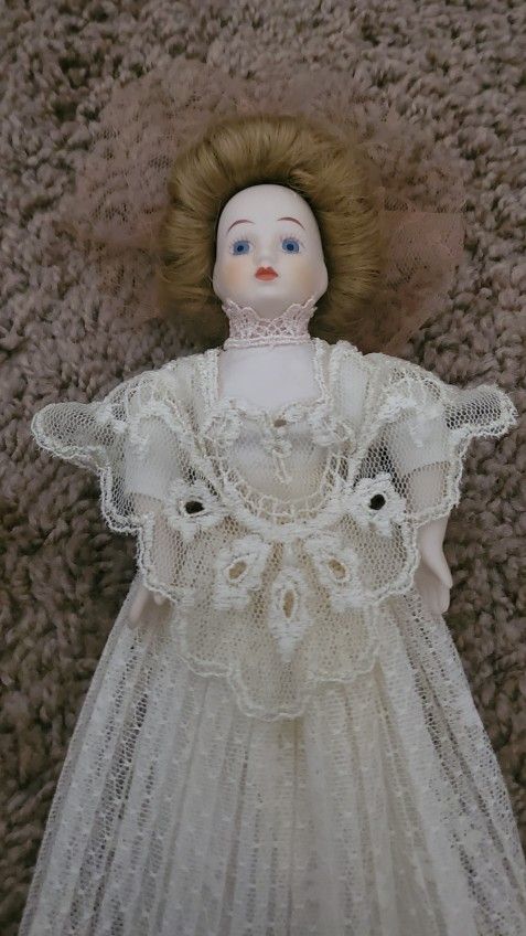 Vintage Porcelain LOUIS NICHOLE 14" DOLL