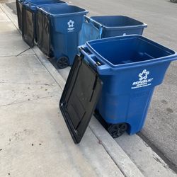 We Clean Trash Can Se lavan Botes De Basura A Domicilio 