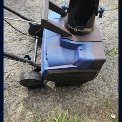 Snow Blower 
