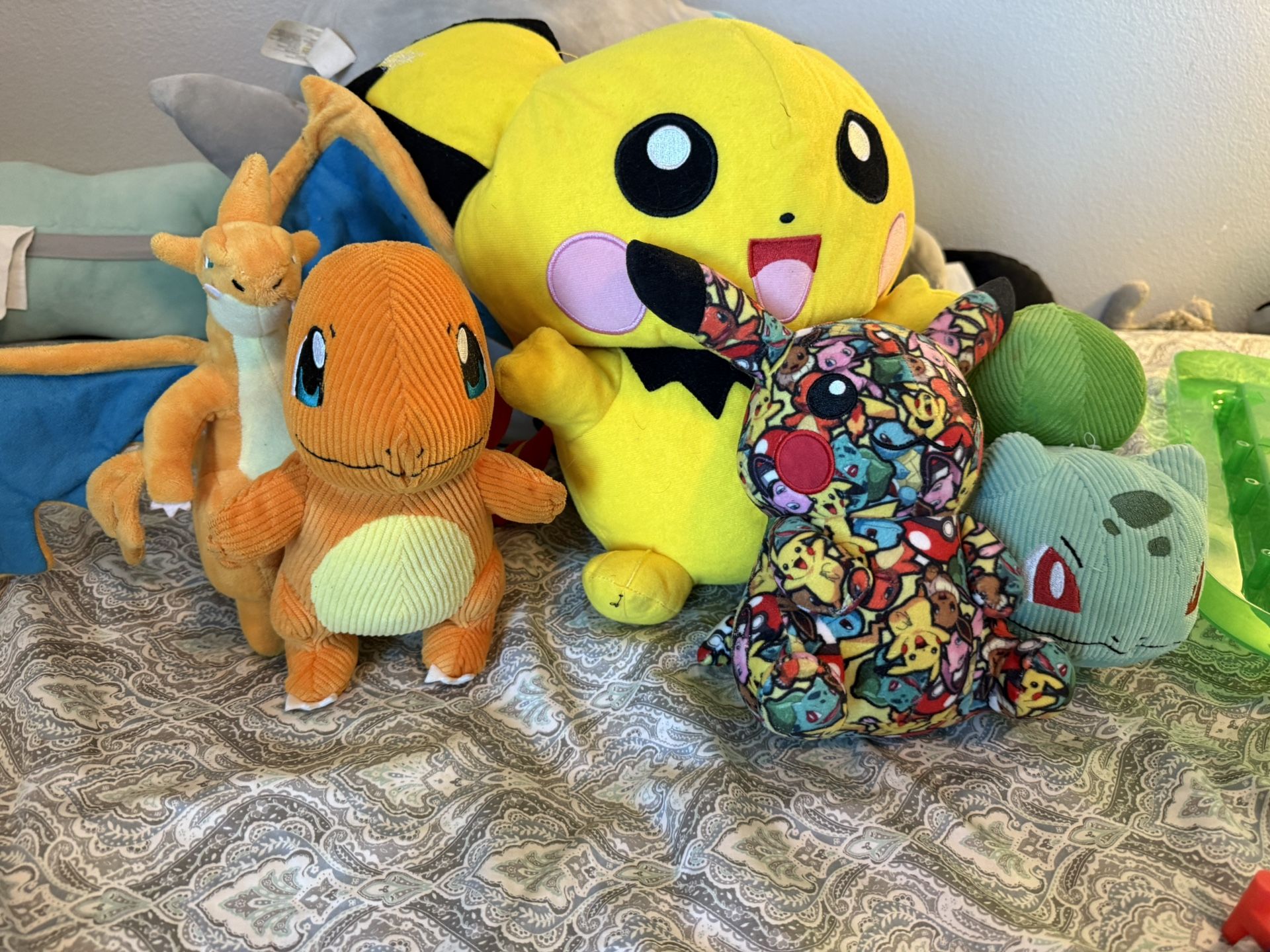 Pokémon Plushies 