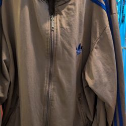 Mens  Adidas Sweatsuit Size XL