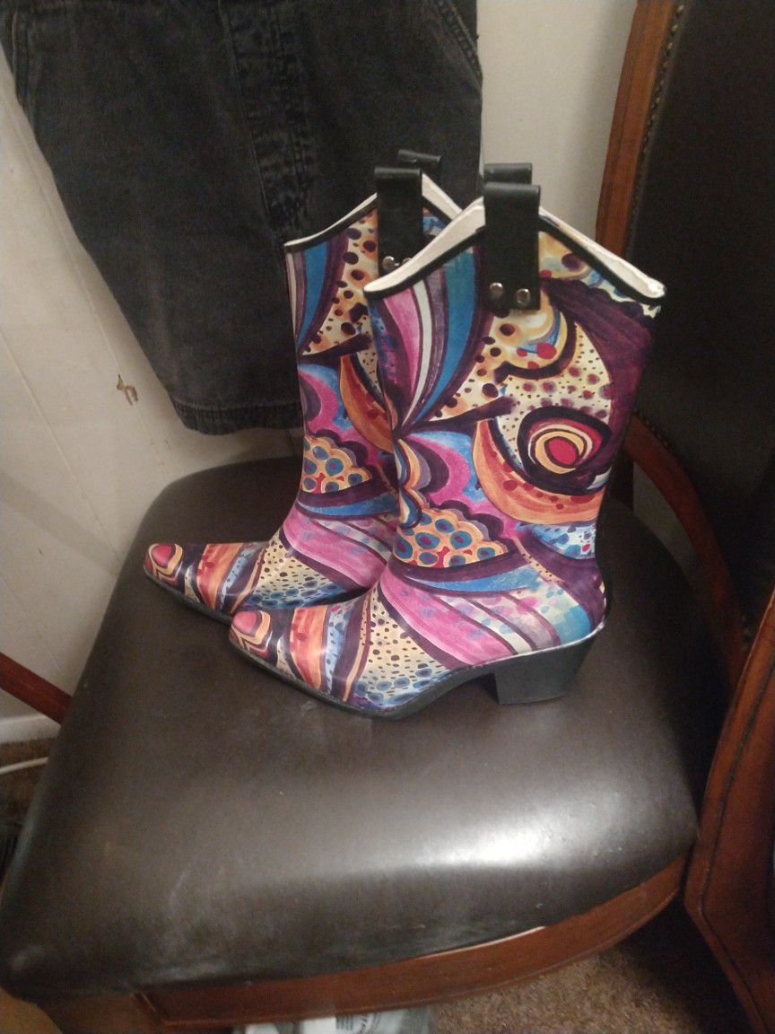 Floral Bliss Rain Boots With Heels. 