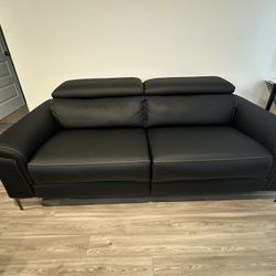Weatherford Park Dual Power Reclining Sofa