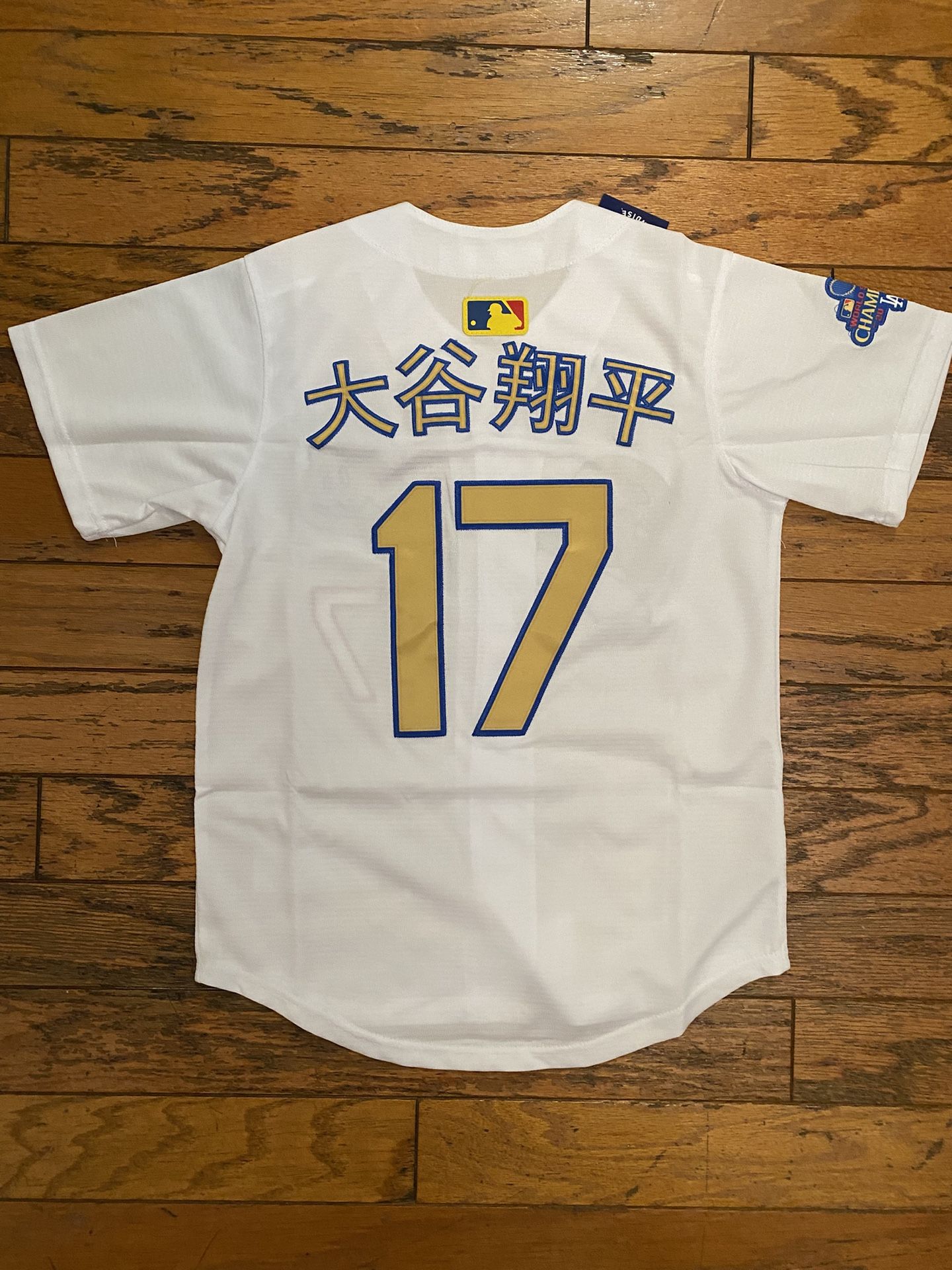 Youth and Adult White Gold Blue Outline Stitched Los Angeles Dodgers Shohei Ohtani Championship Jersey *Japanese kanji*