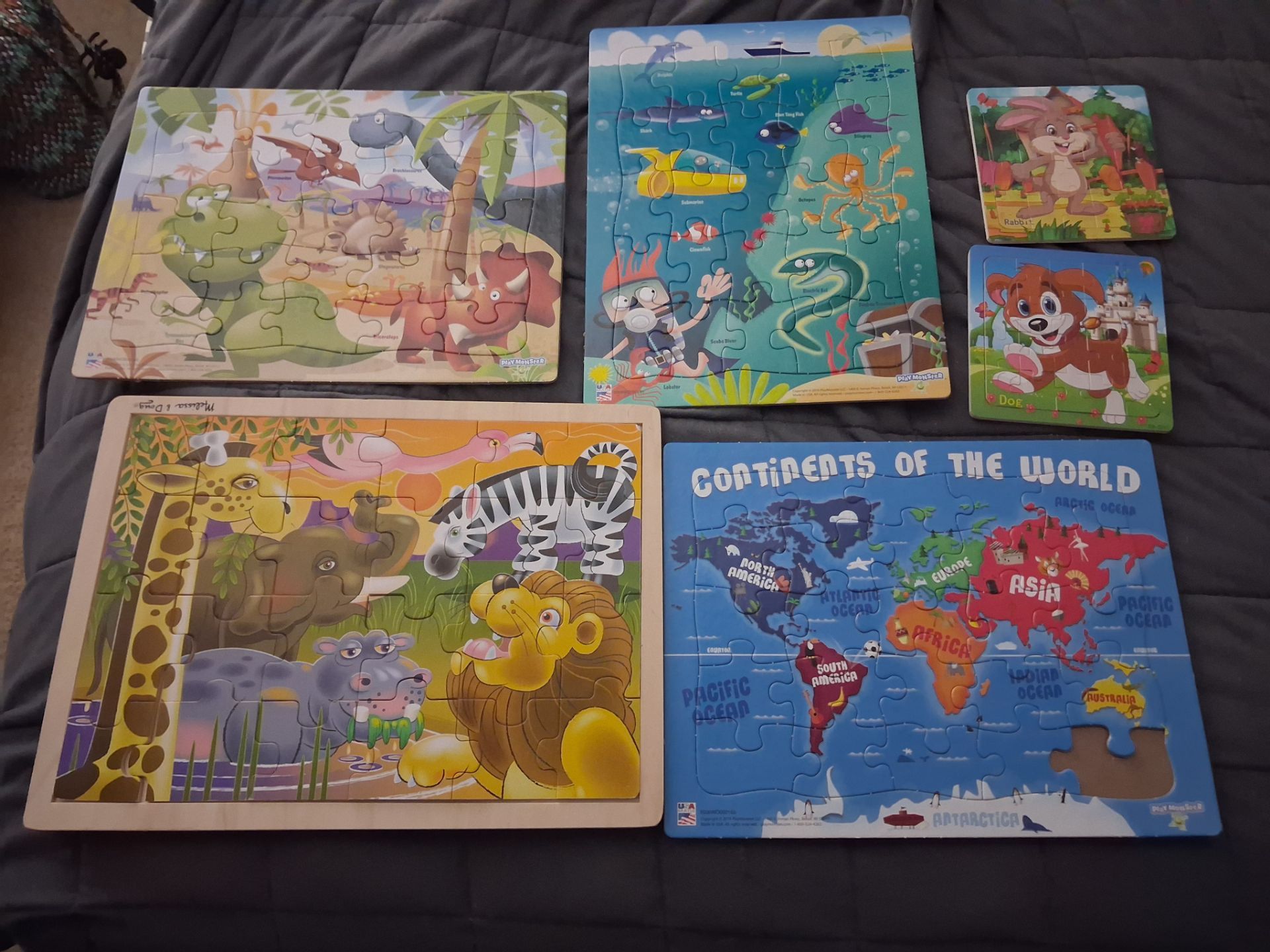 Set of 6 jigsaw puzzles