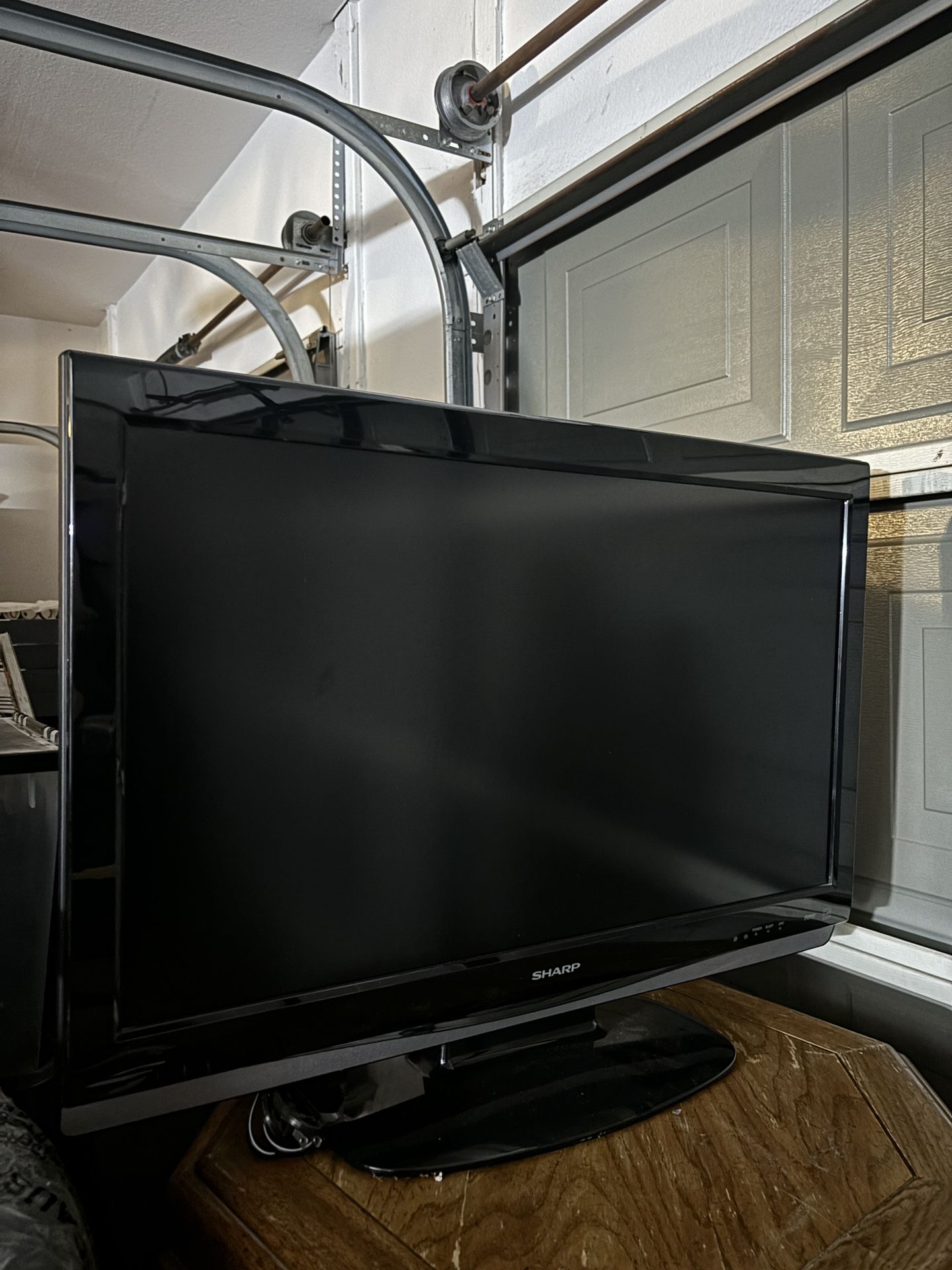 SHARP TV