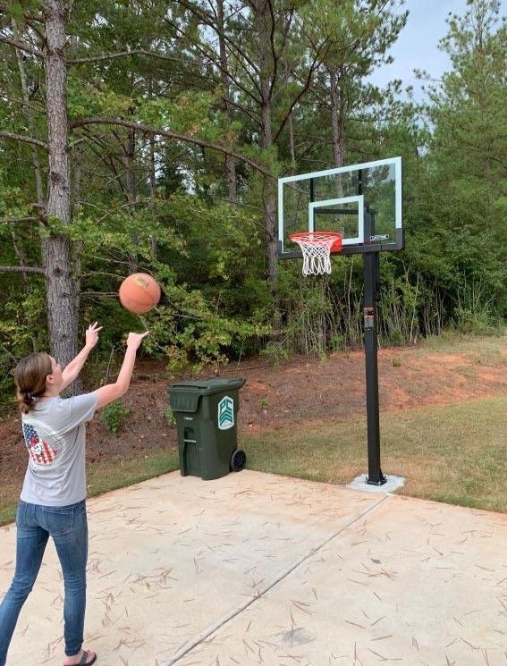 Lifetime 54 inch in ground basketball hoop adjustable basketball court