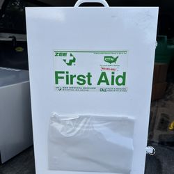 4 Shelf Wall Mount First Aid Kit