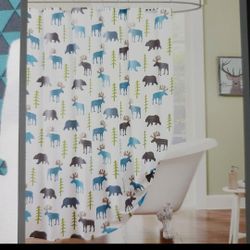  Hipstyle Dakota Shower Curtain Moose and Bear
