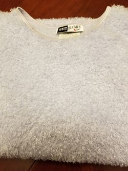 Girl's fuzzy holiday sweater w/ sparkles