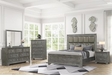King or Queen Bedroom Set