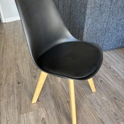 Office Chairs 