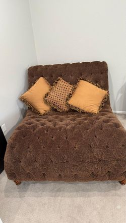 Brown Tufted Chaise Lounge