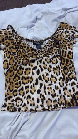 lapped print top