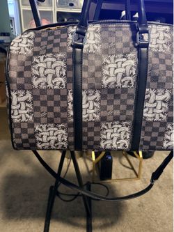 Duffle bag medium size new