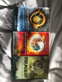Divergent books