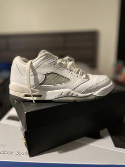 Jordan Retro 5 Size 6 Youth 