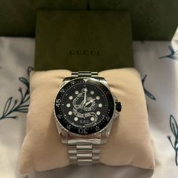 Gucci Watch 