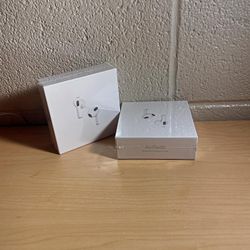 2 Apple AirPods 3rd Gen