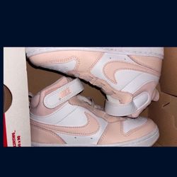 Nike Air Jordan 1 Mid Kids