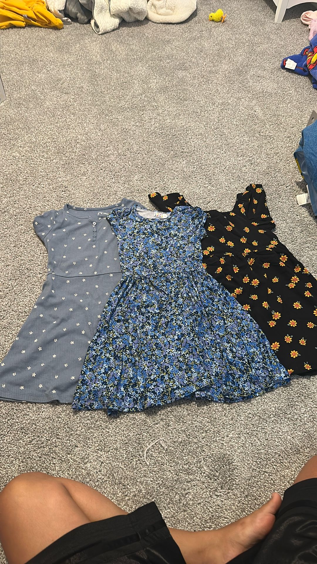 Girl Dresses Size 6/7