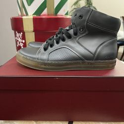 New Keneth Cole Men’s Leather Sneakers Size 8