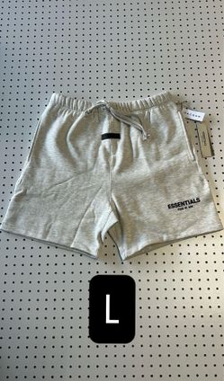 Essentials light oat shorts