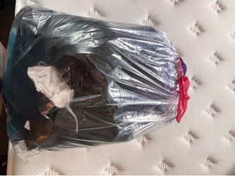 Bag of clothes and size 8 Ugg boots