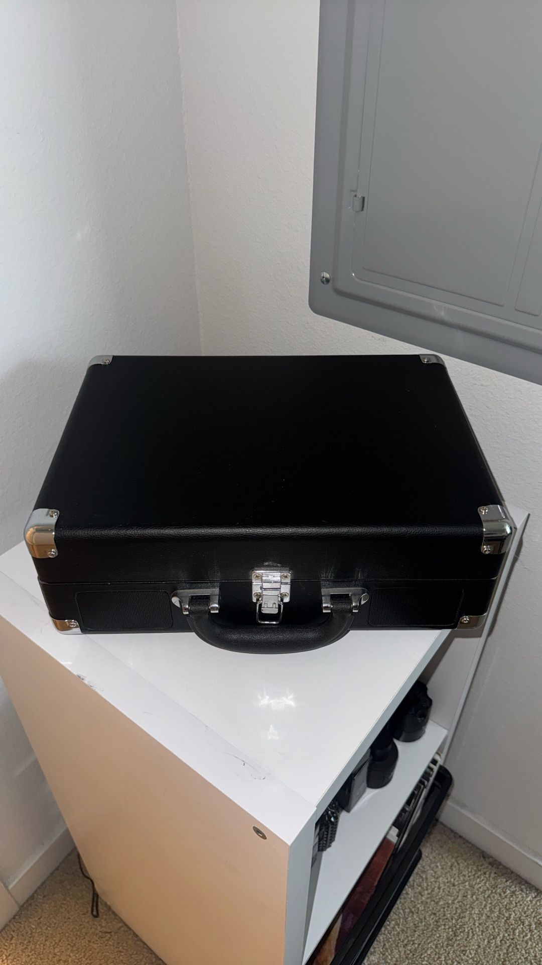 Victrola record player