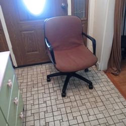 Brown And Black Office Chair 