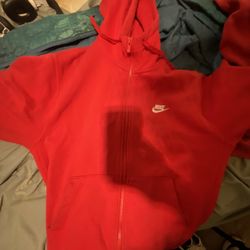 Full Nike Sweatsuit. Pickup Lower Price